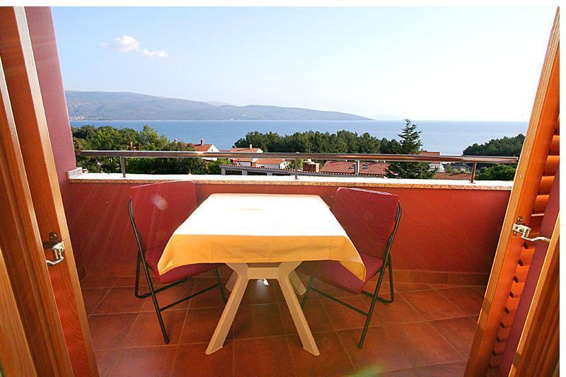 Apartmani Adrijan Krk Krk Town Exterior photo
